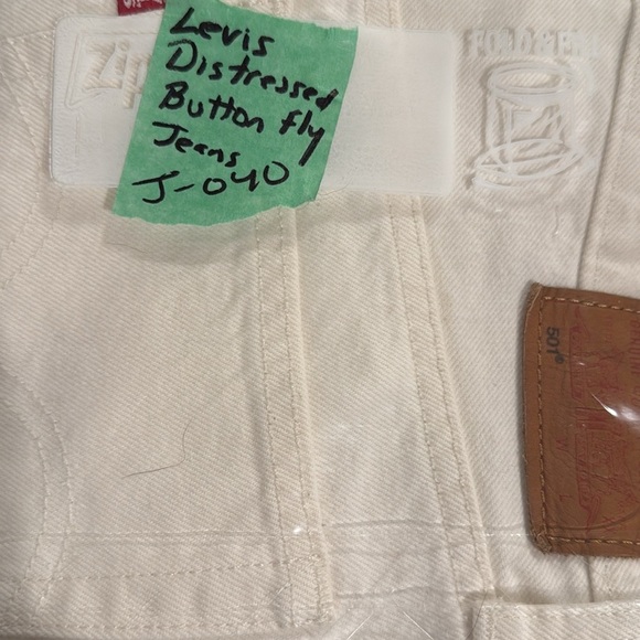 Levi’s Premium 501 Distressed Button Fly Jeans Off White‎ Raw Edge W28 L28 NWOT - Picture 13 of 13